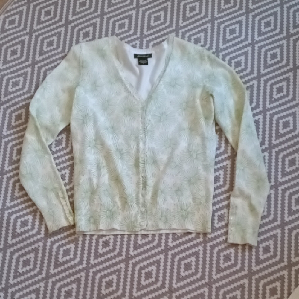 Eddie Bauer Cream Cardigan Sweater V-Neck Long Sleeve